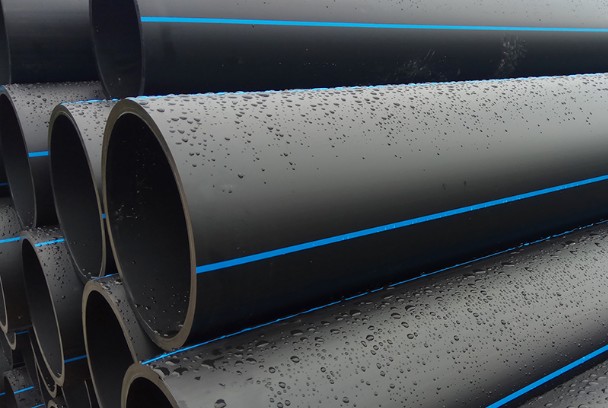 雨後的（de）pe給（gěi）水管